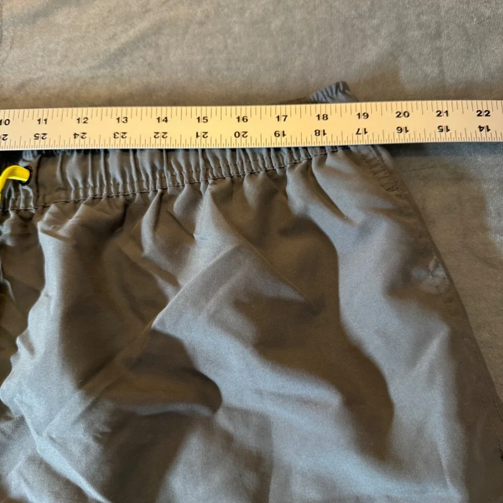 Dryfins Mens Swim Trunks XXL Grey Compression Liner Athletic Beachwear Coastal